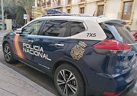Un coche de la Policía Nacional, en una imagen de archivo.