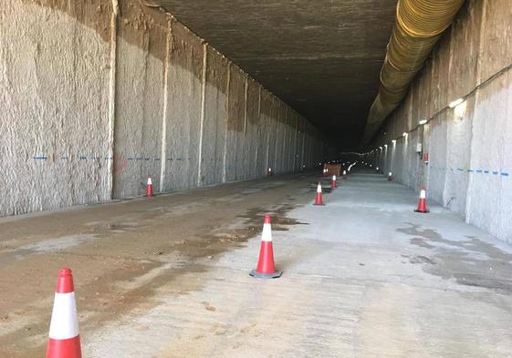 Trabajos en el túnel de Alcantarilla, en la línea Murcia-Almería.