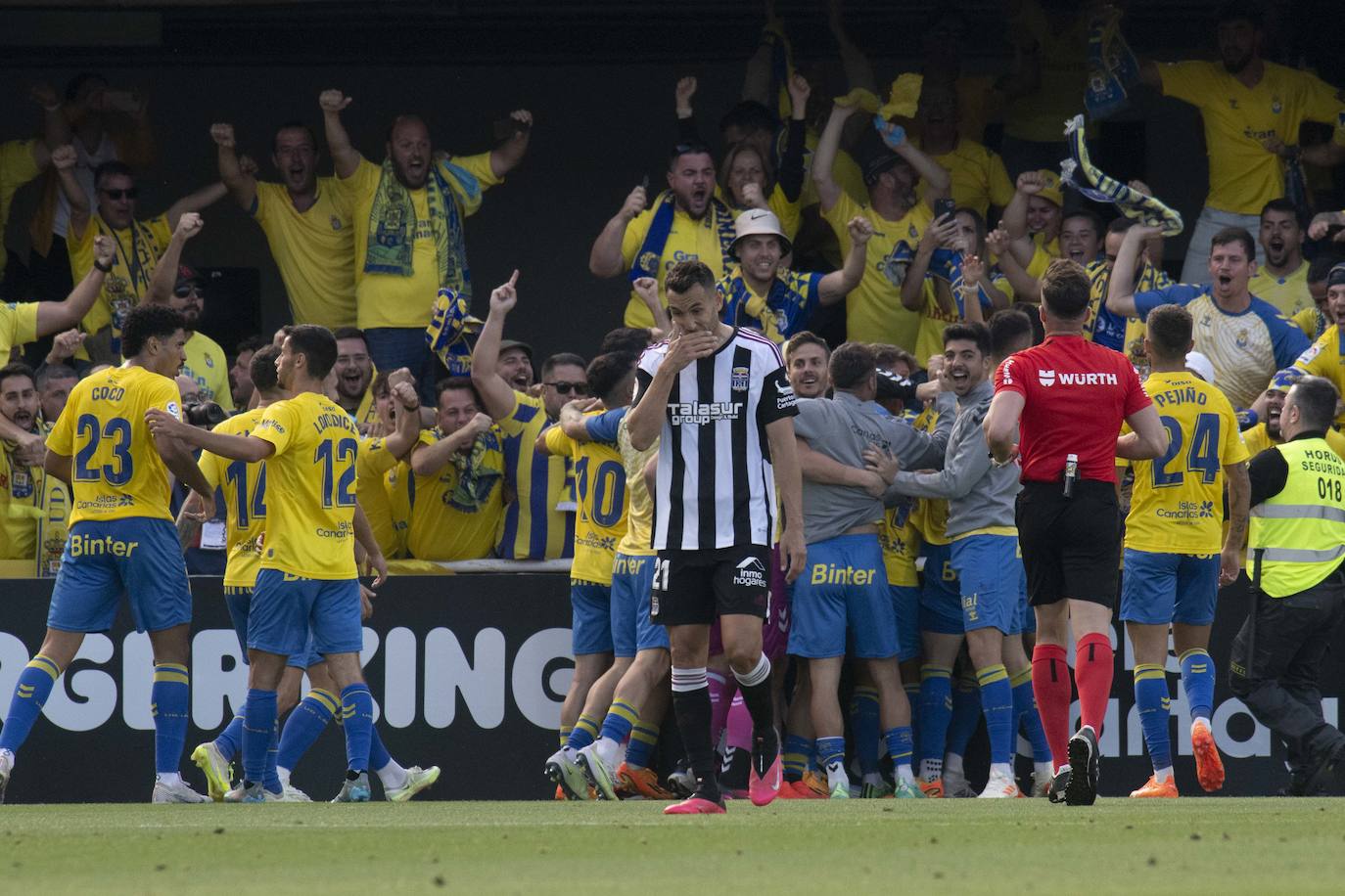 La derrota el Cartagena frente a Las Palmas, en imágenes