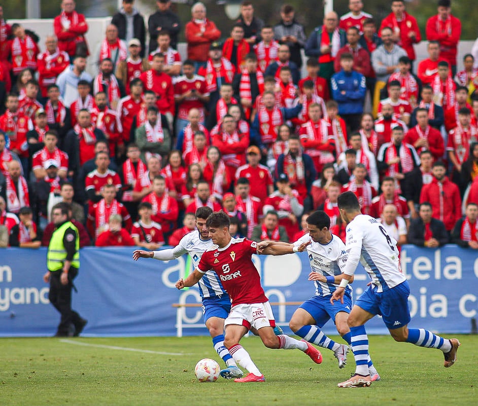 La victoria del Real Murcia contra el Alcoyano, en imágenes