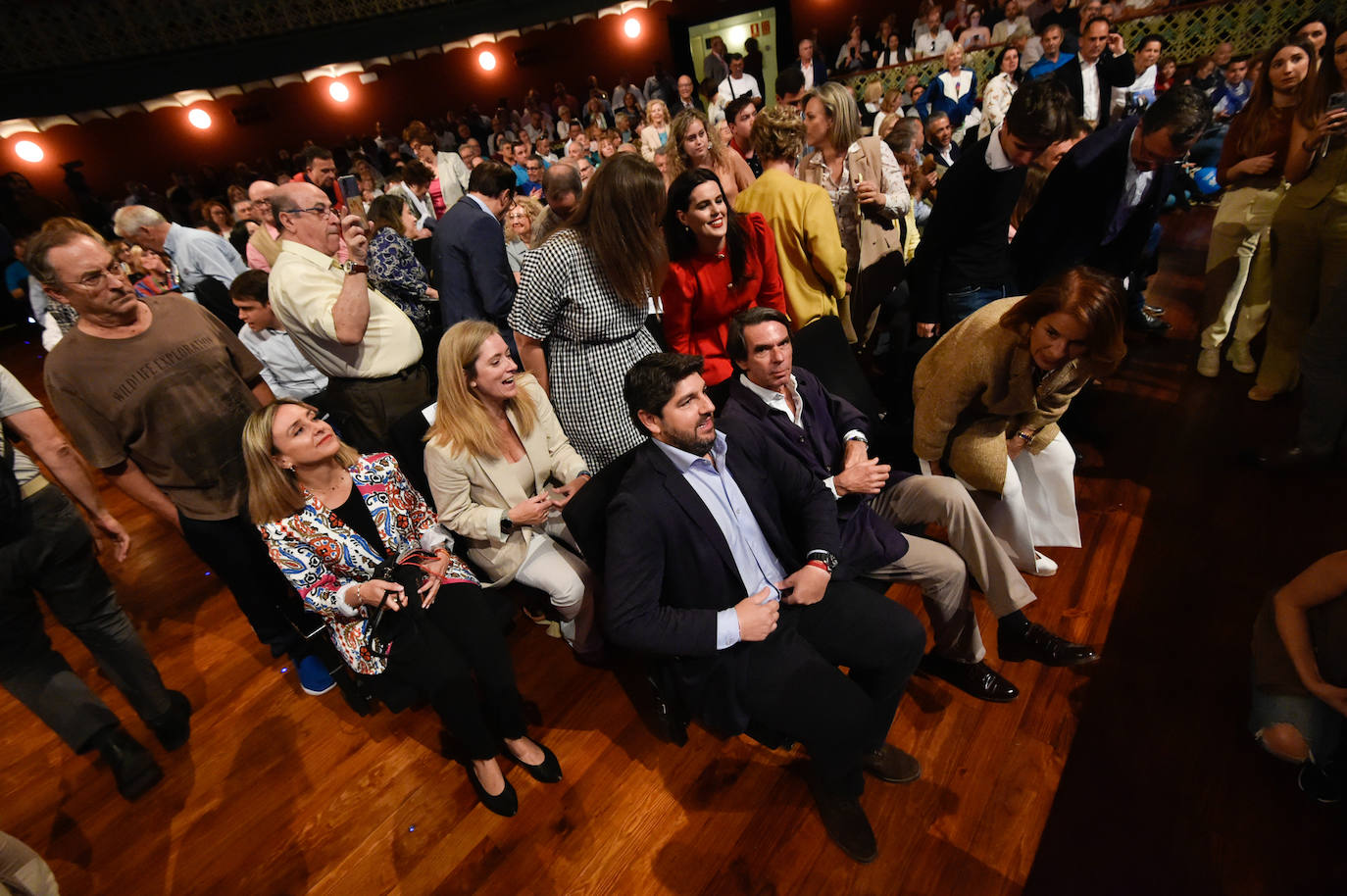 El mitin de Aznar, Miras y Ballesta en Murcia, en imágenes