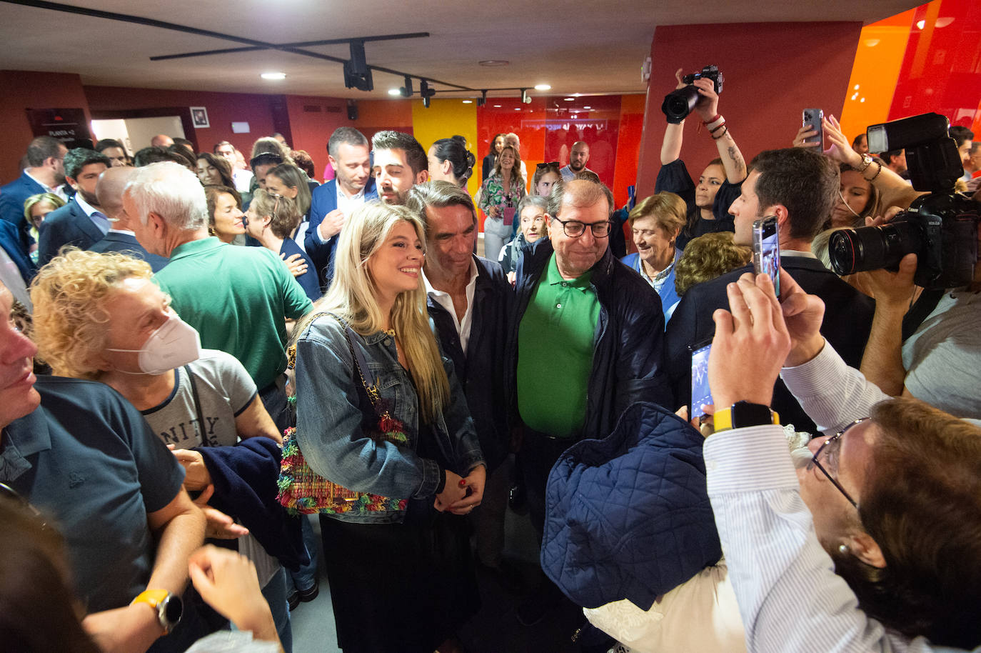 El mitin de Aznar, Miras y Ballesta en Murcia, en imágenes