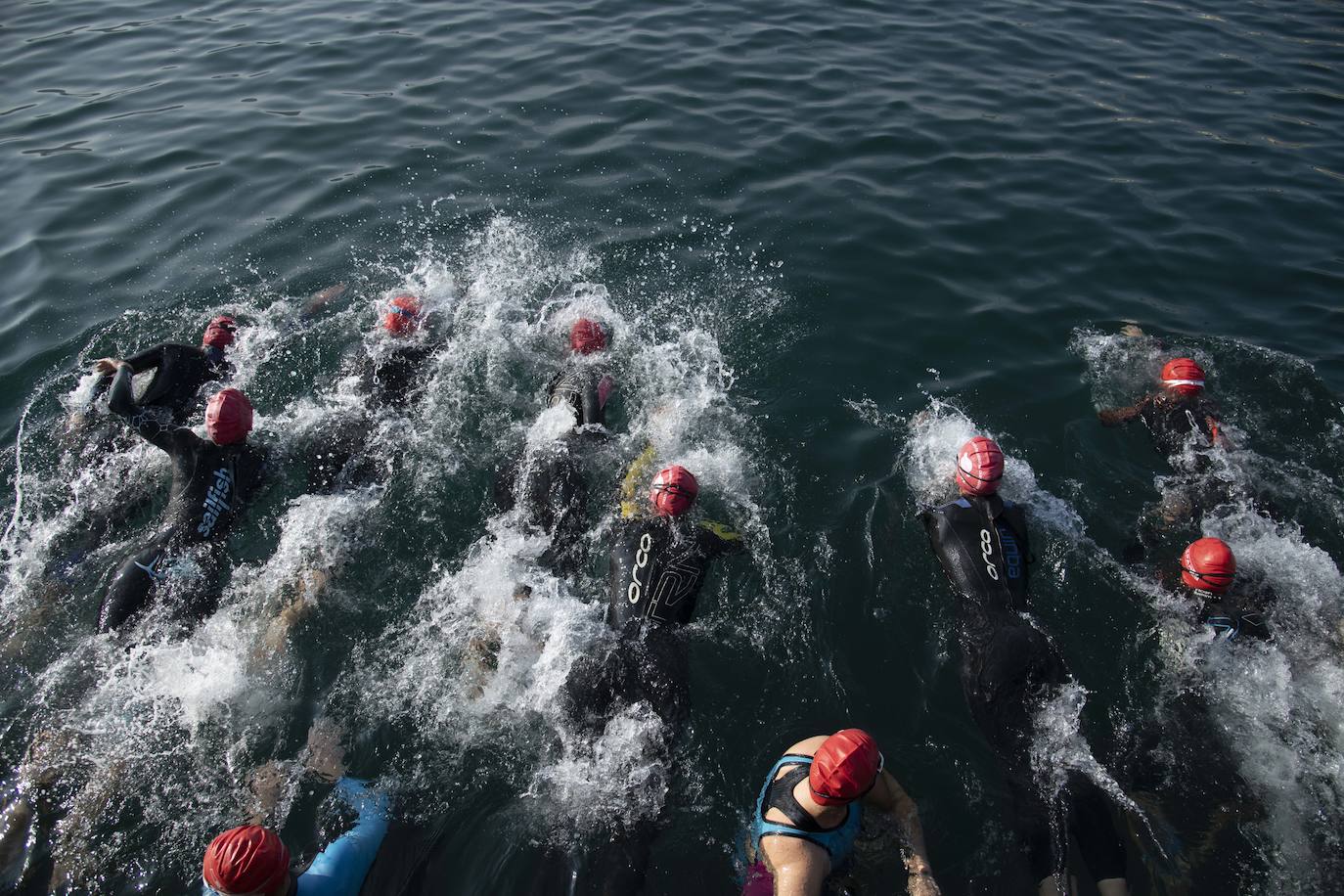 El XVI Triatlón Ciudad de Cartagena SERTRI, en imágenes
