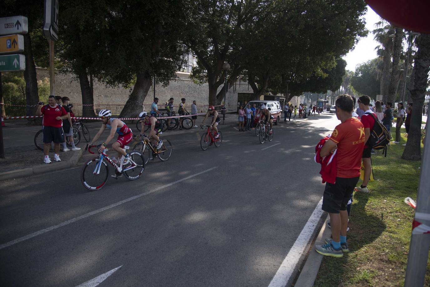 El XVI Triatlón Ciudad de Cartagena SERTRI, en imágenes