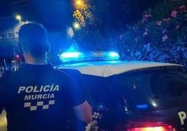 Un agente de Policía Local de Murcia, en una imagen de archivo.