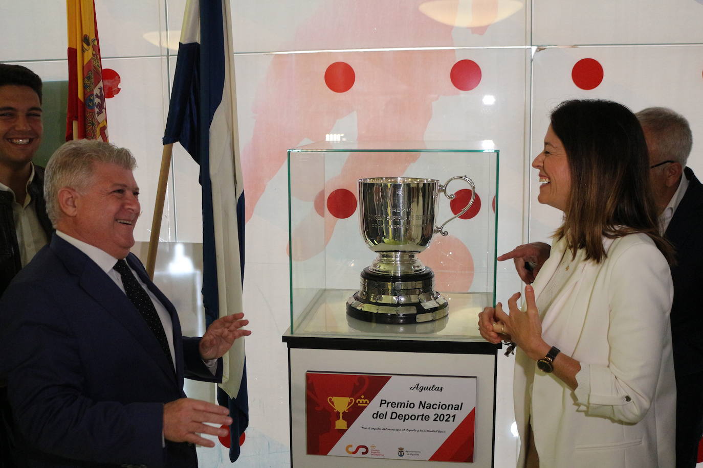 Pepe Vélez, este lunes en Águilas junto con Mari Carmen Moreno.