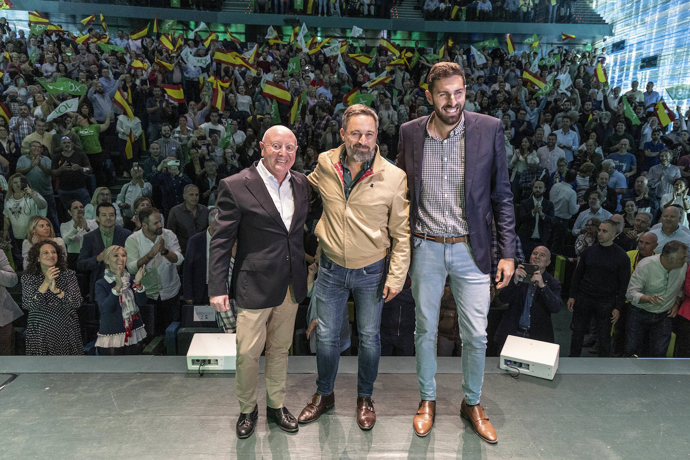 Las imágenes del mitin de Vox en Cartagena