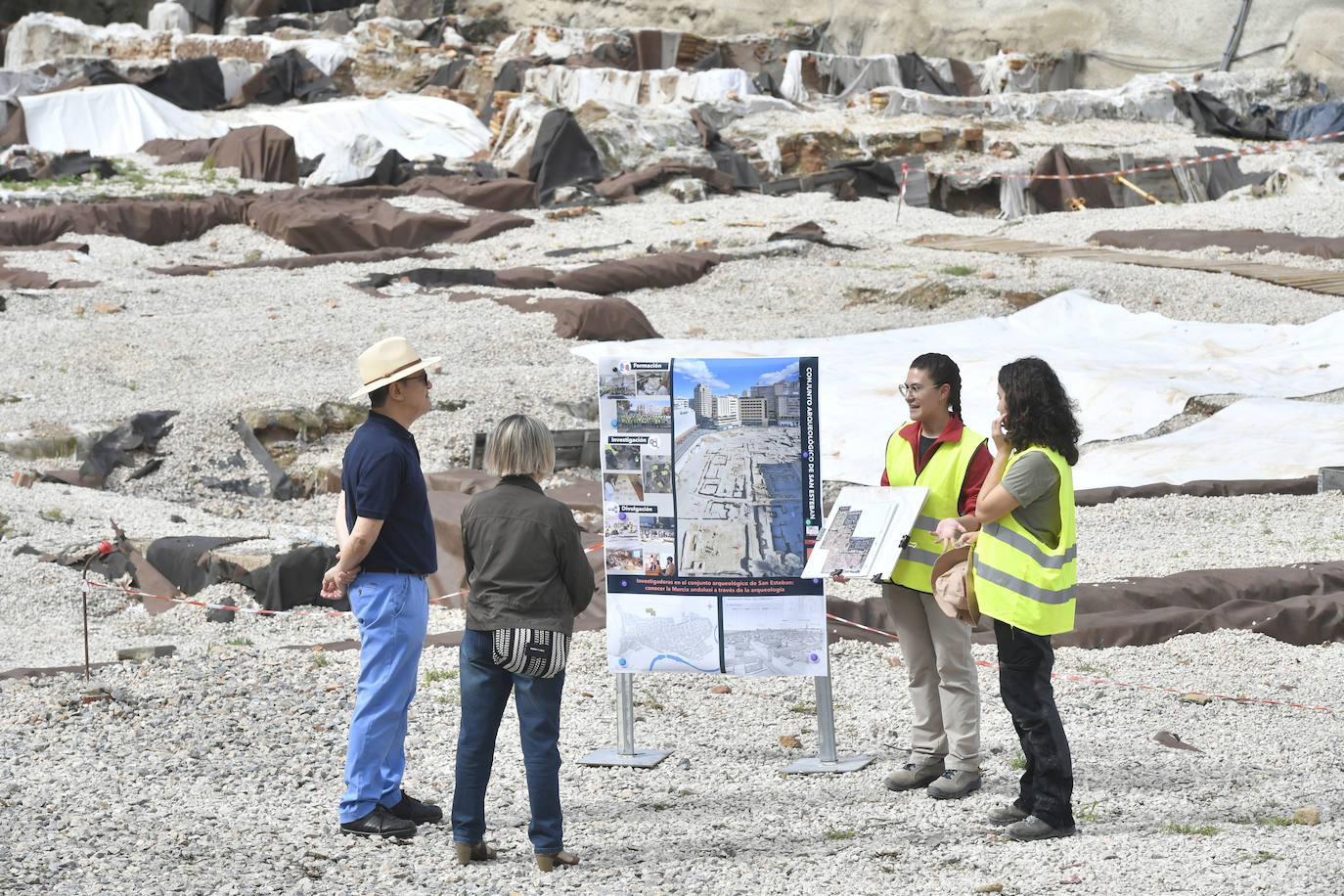 Nueva campaña de visitas guiadas en el yacimiento de San Esteban