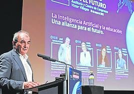 El presidente de Ucomur y Ucoerm, Juan Antonio Pedreño, durante la apertura de las jornadas.