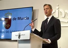 Marcos Ortuño, en rueda de prensa.