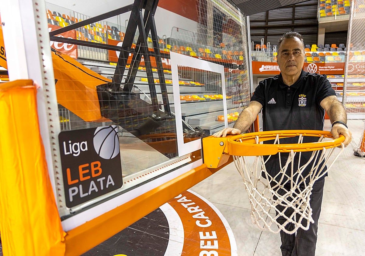 Gustavo Aranzana posa para LA VERDAD en una entrevista este mes de abril.