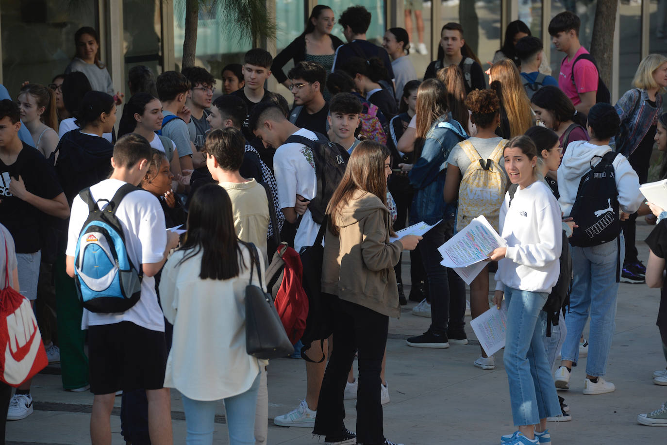 Primer día de la Ebau en el Campus de Espinardo.