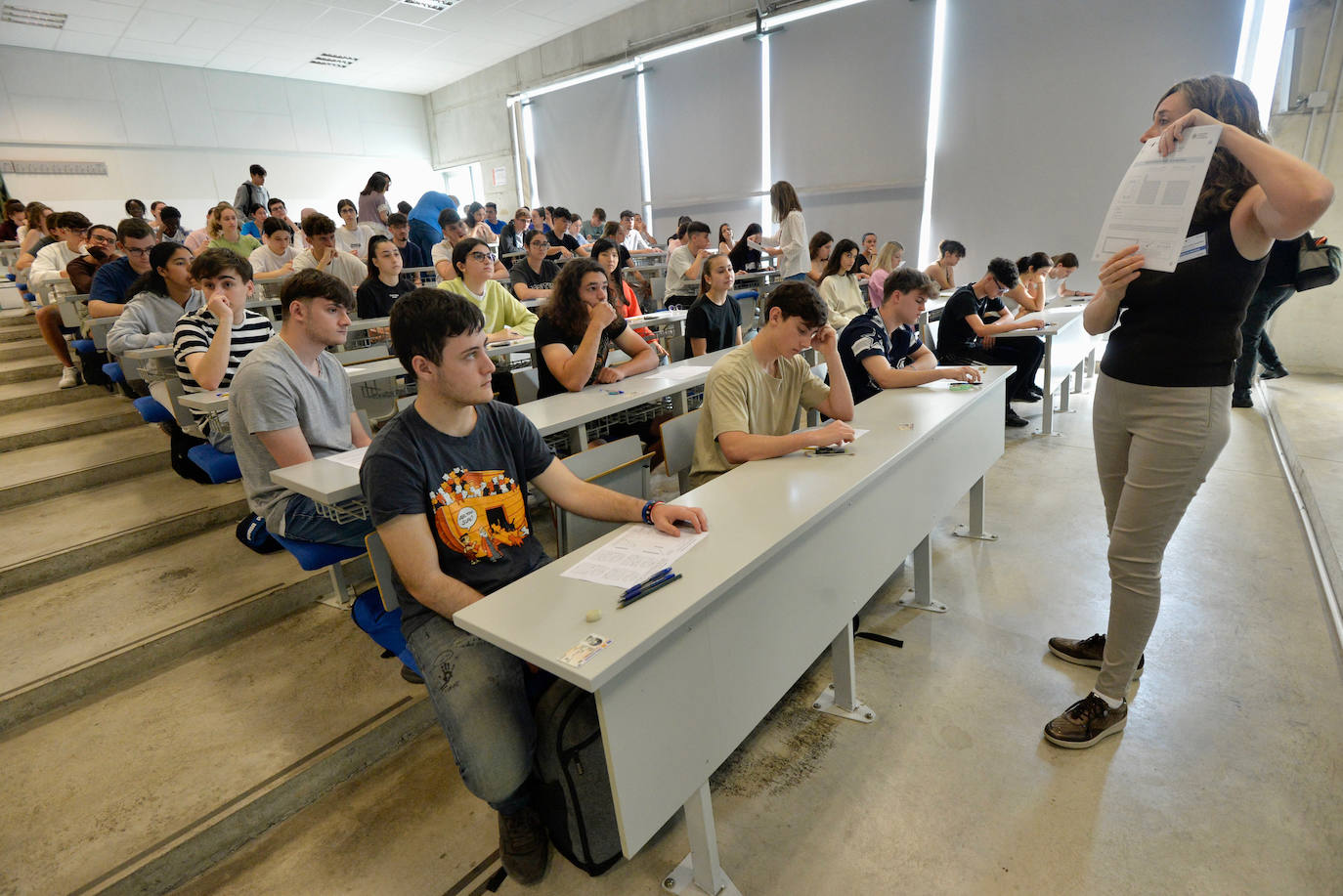 Primer día de la Ebau en el Campus de Espinardo.