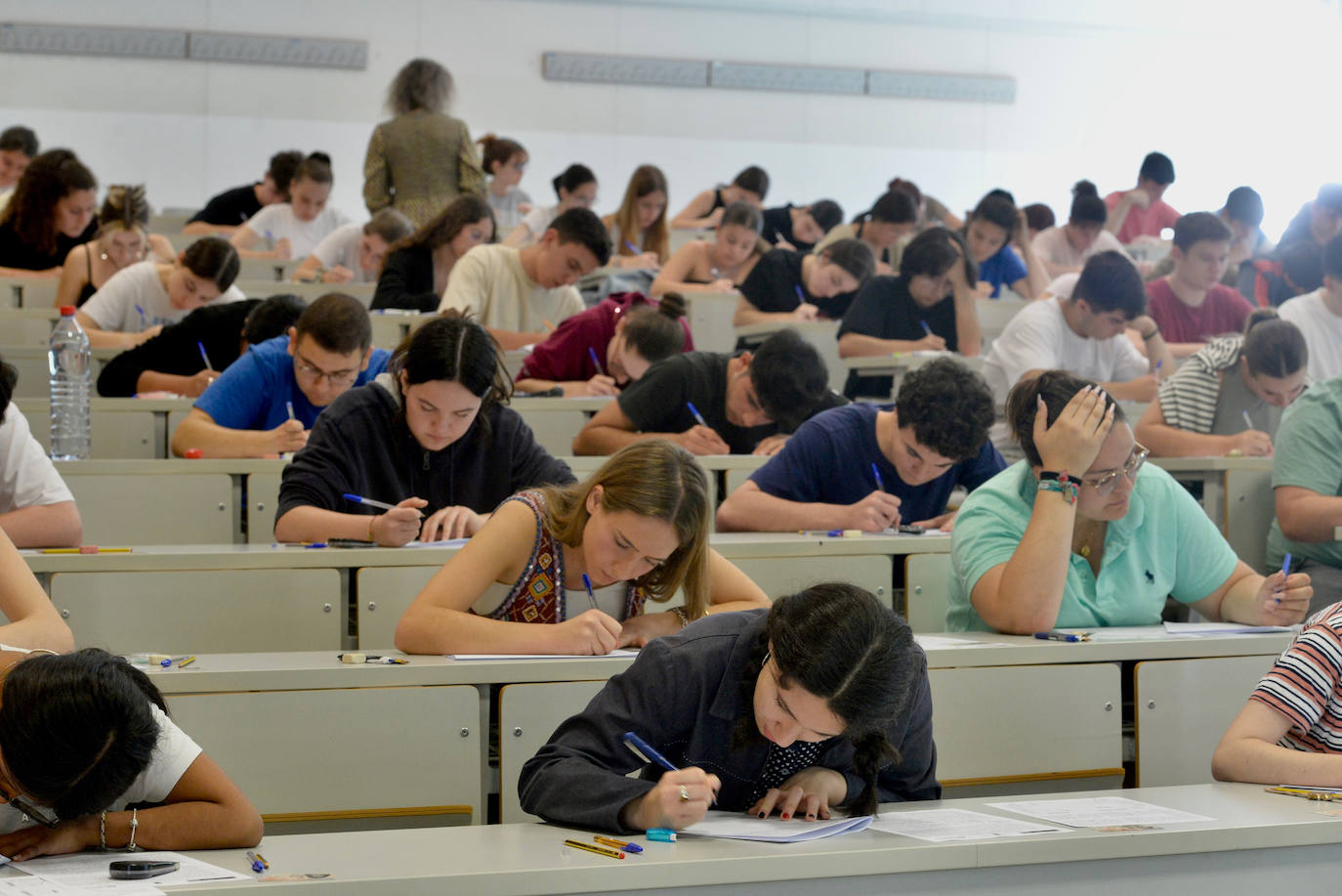 Primer día de la Ebau en el Campus de Espinardo.