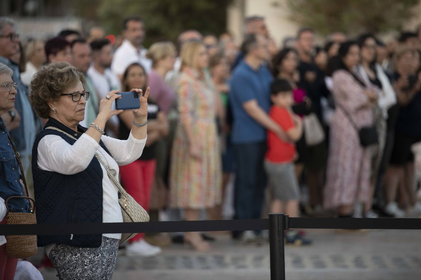 Los militares homenajean a la Bandera en Cartagena