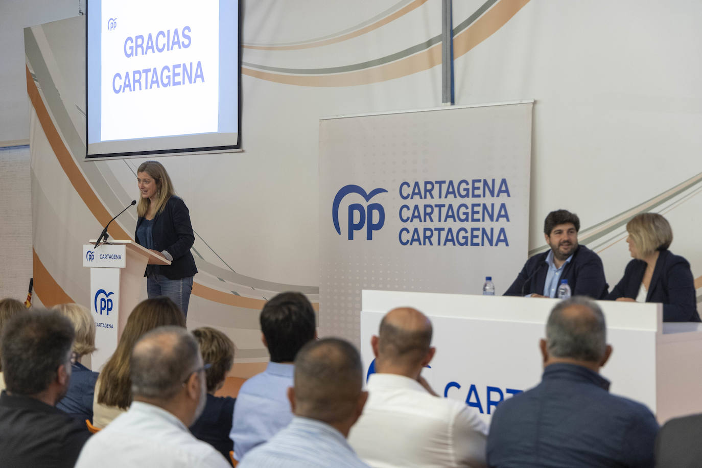 Las imágenes de la junta del PP en Cartagena