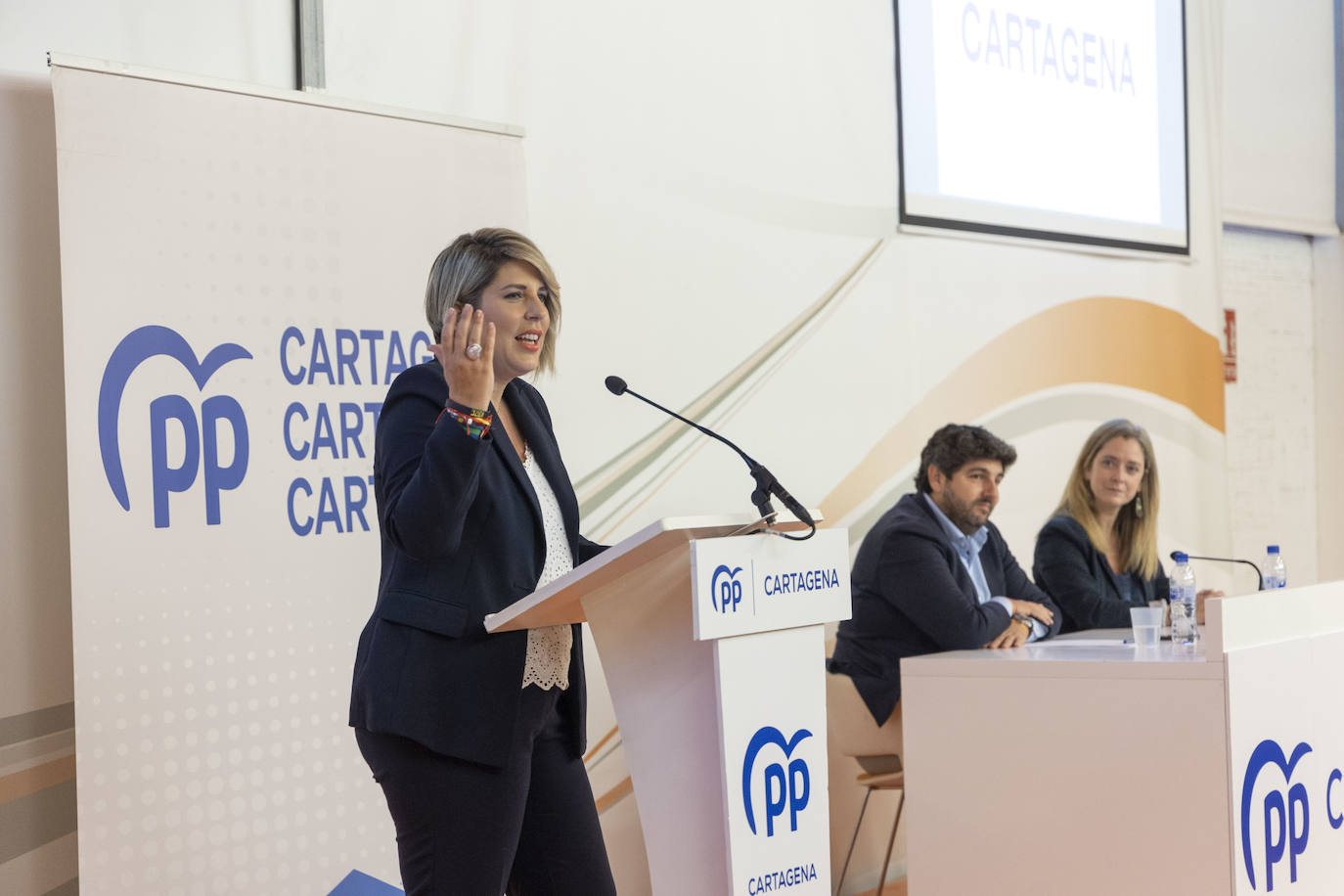 Las imágenes de la junta del PP en Cartagena