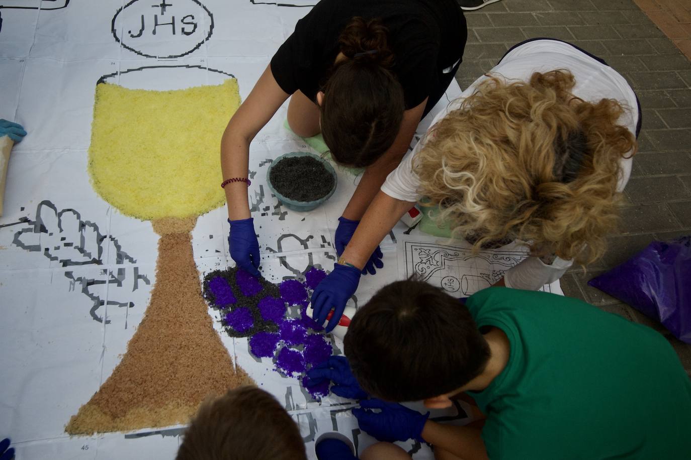 Las alfombras de sal de Alquerías, en imágenes