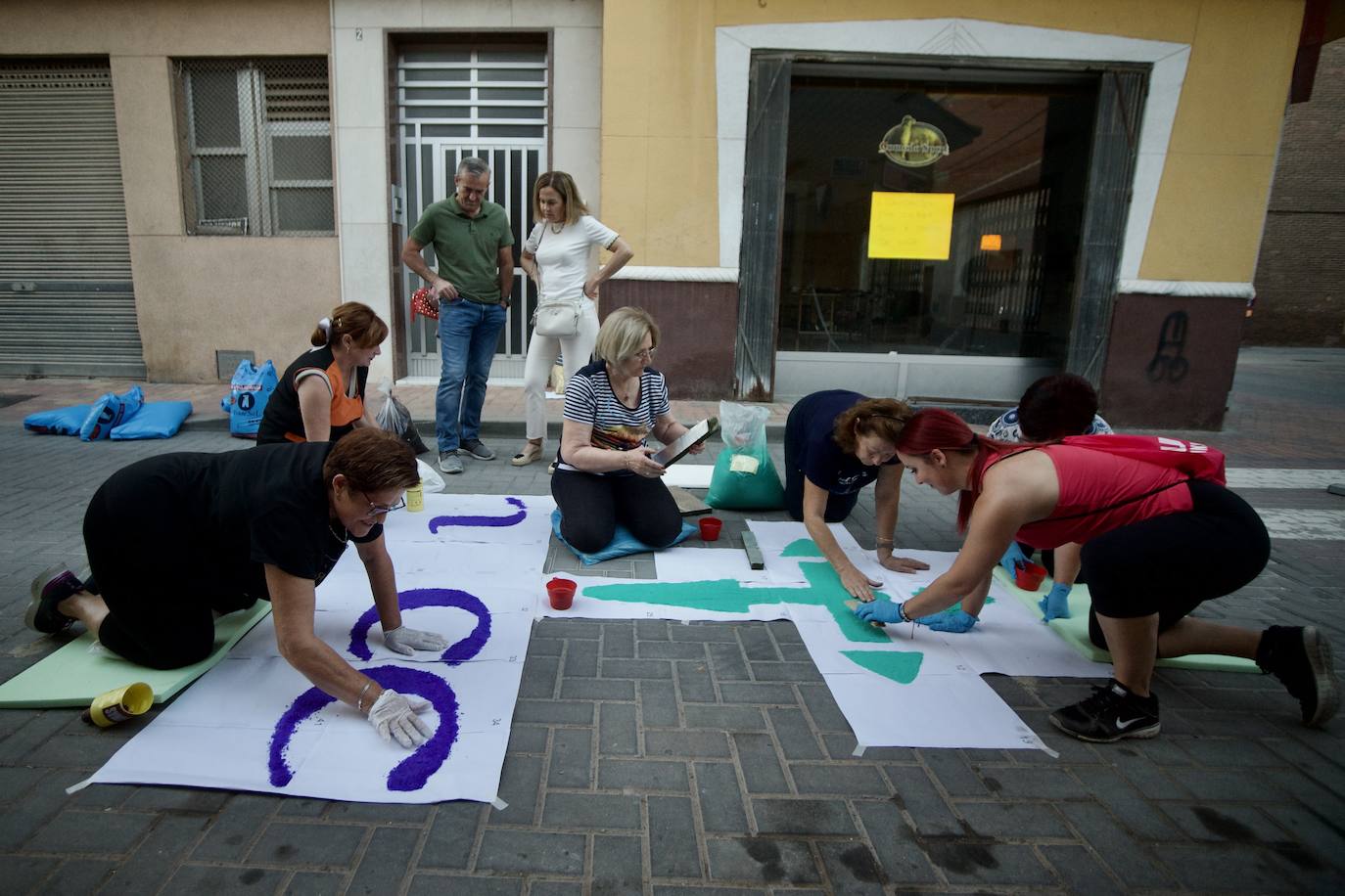 Las alfombras de sal de Alquerías, en imágenes