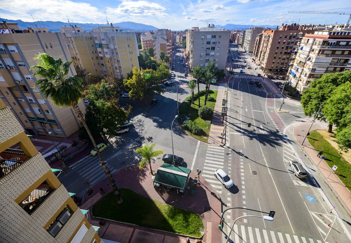 La plaza de la Constitución del Infante es uno de los espacios en los que se intervendría con el proyecto de calmado de tráfico.