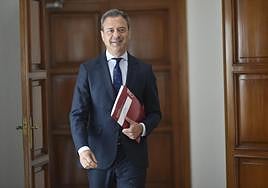 Marcos Ortuño, tras el Consejo de Gobierno.