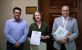 Joaquín Robles, Lourdes Méndez y Luis Gestoso.