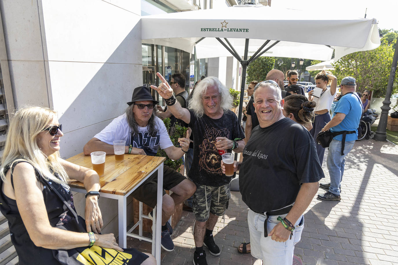 La llegada masiva para el Rock Imperium llena los hoteles y bares de Cartagena