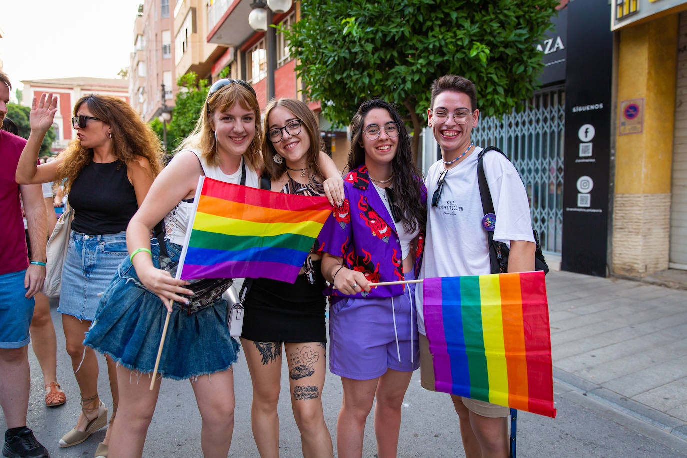 El Orgullo protesta contra la entrada de la ultraderecha en el gobierno de Orihuela
