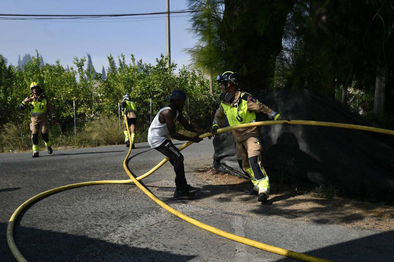 Un incendio en el poblado chabolista de La Fica alerta a los bomberos