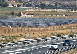 Parque fotovoltaico Algibicos, ubicado en la pedanía murciana de Baños y Mendigo.
