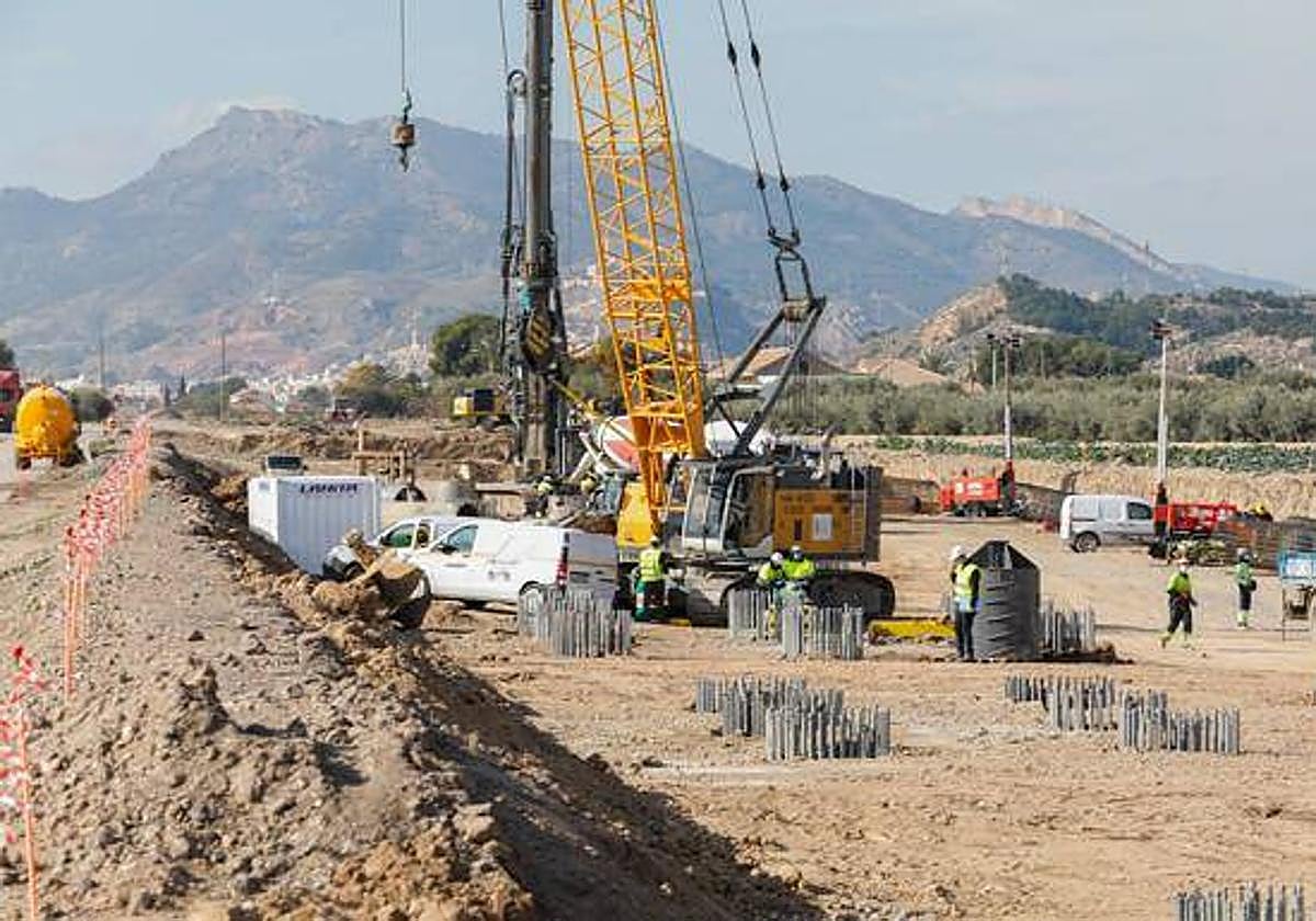 Obras del Ave en Lorca, en una imagen de archivo.