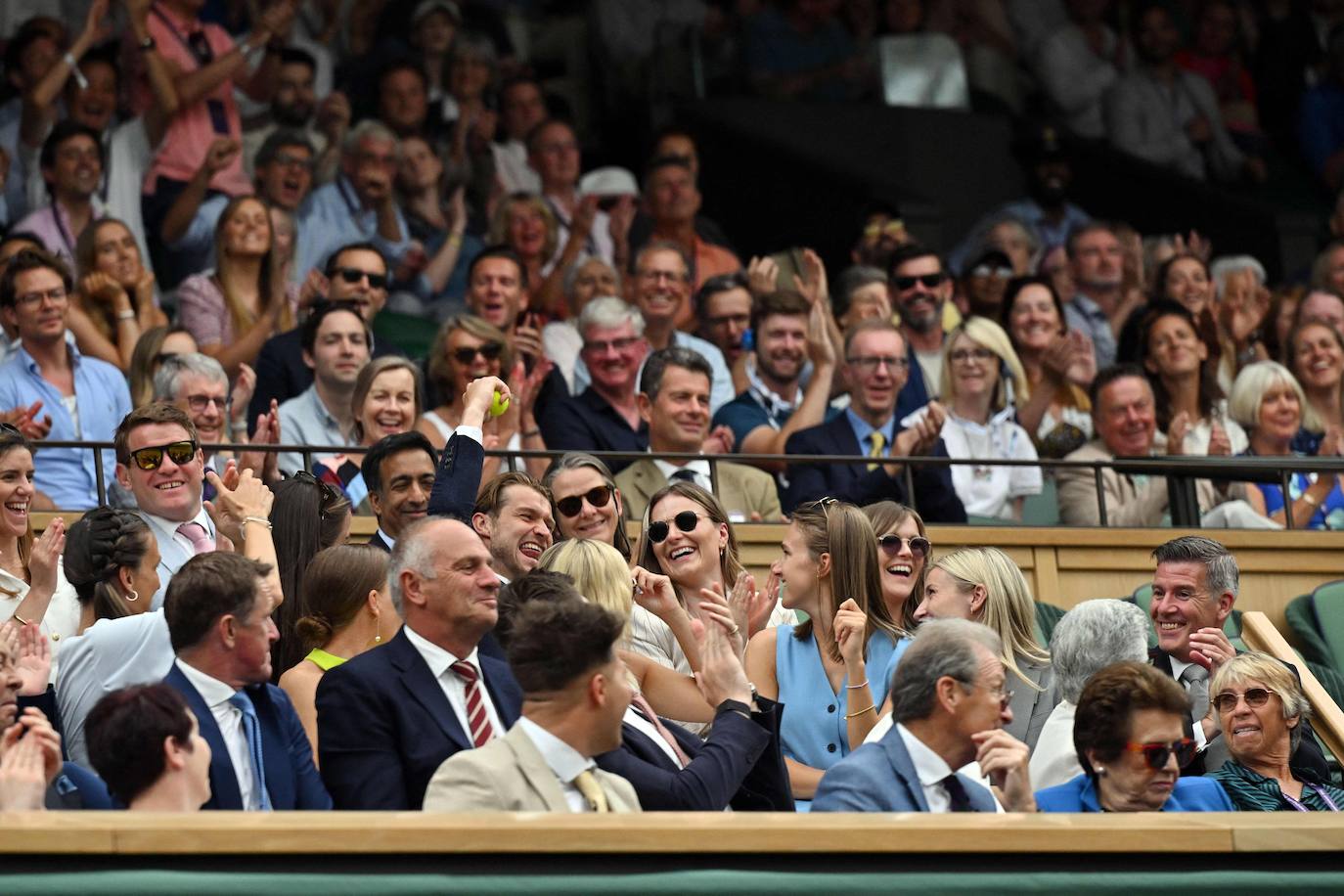 El partido entre Carlos Alcaraz y Jarry en Wimbledon, en imágenes