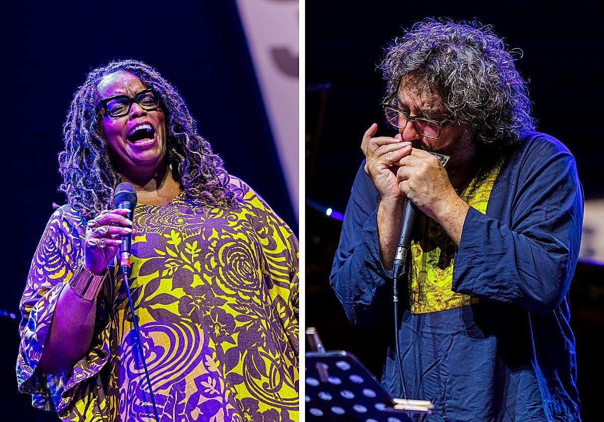 Dianne Reeves, durante su actuación en Jazz San Javier. Antonio Serrano, a la armónica en el parque Almansa.
