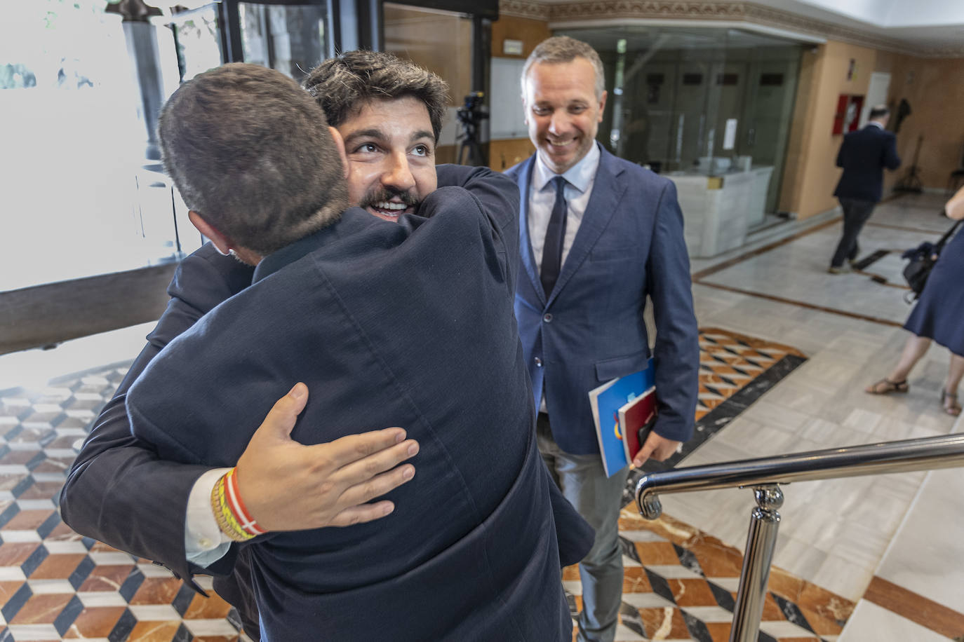 La segunda votación del debate de investidura, en imágenes