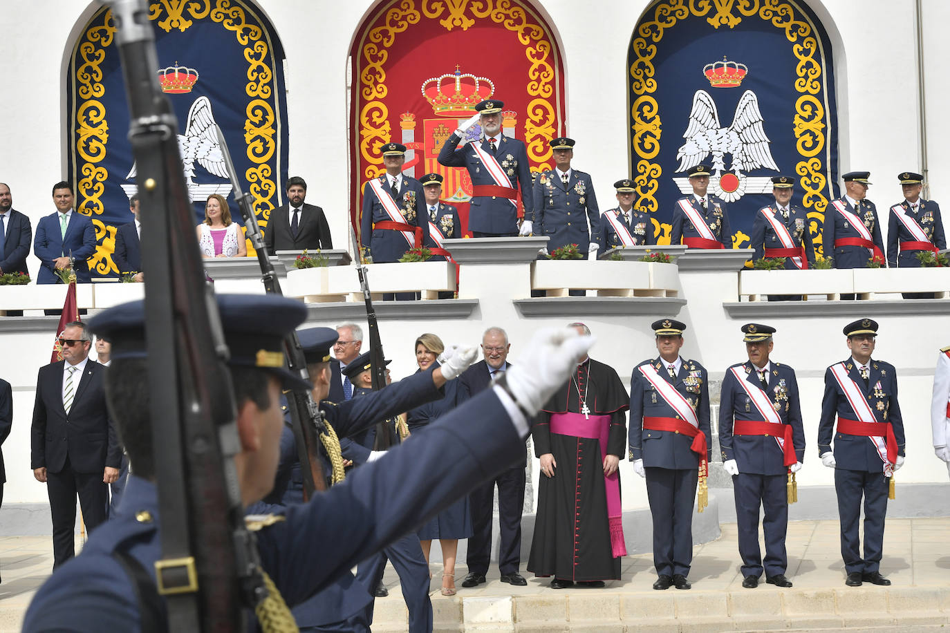 Visita de Felipe VI a la Academia General del Aire, en imágenes