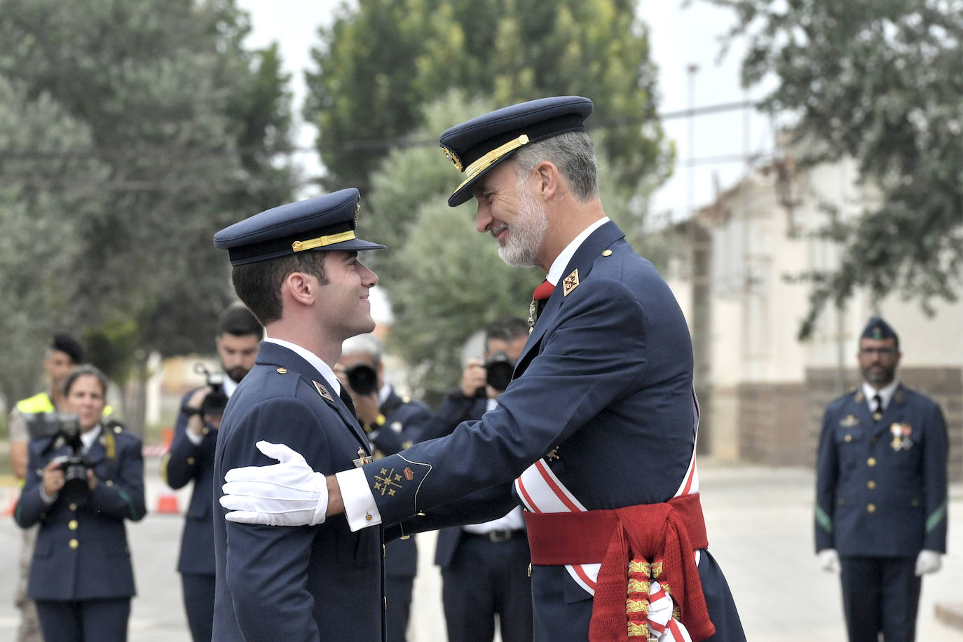Visita de Felipe VI a la Academia General del Aire, en imágenes