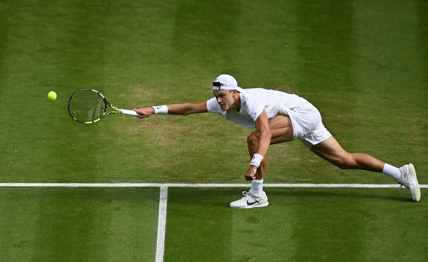 Las imágenes del partido Alcaraz-Rune en Wimbledon