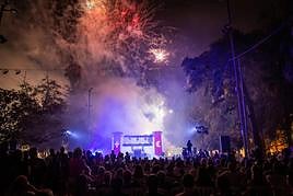 Teodomiro entrega el castillo y la Armengola lo reconquista