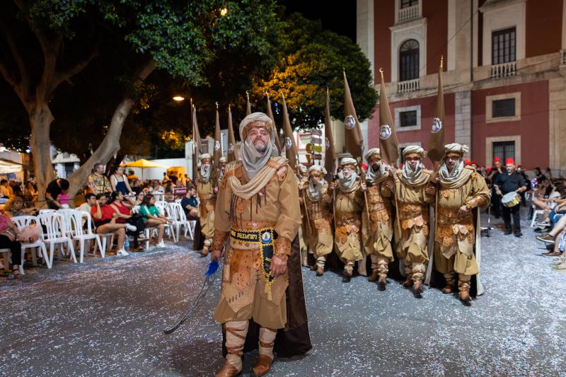Así fue el desfile de entrada mora