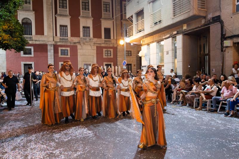 Así fue el desfile de entrada mora