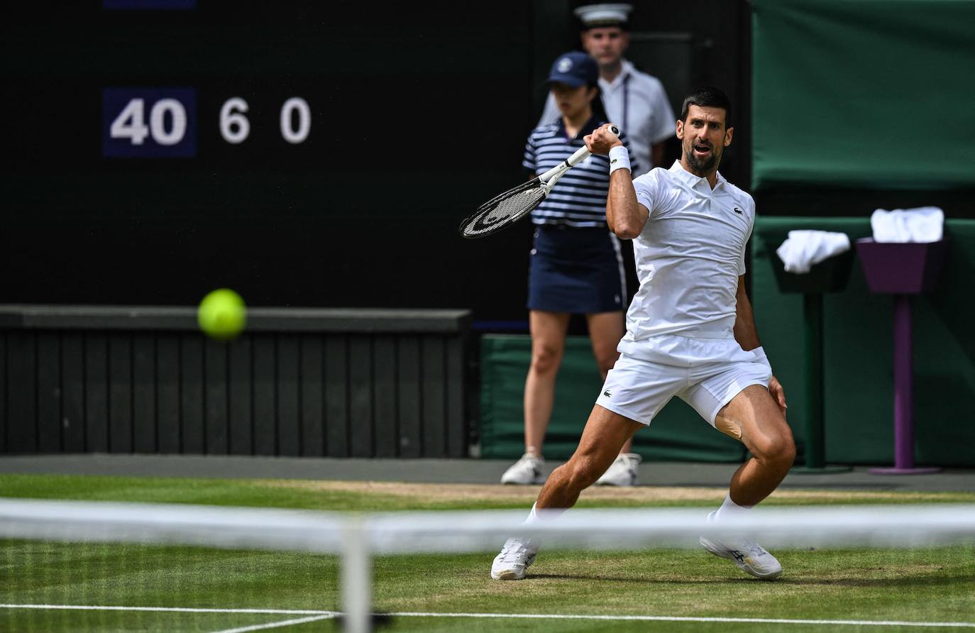 La final de Wimbledon entre Carlos Alcaraz y Novak Djokovic, en imágenes