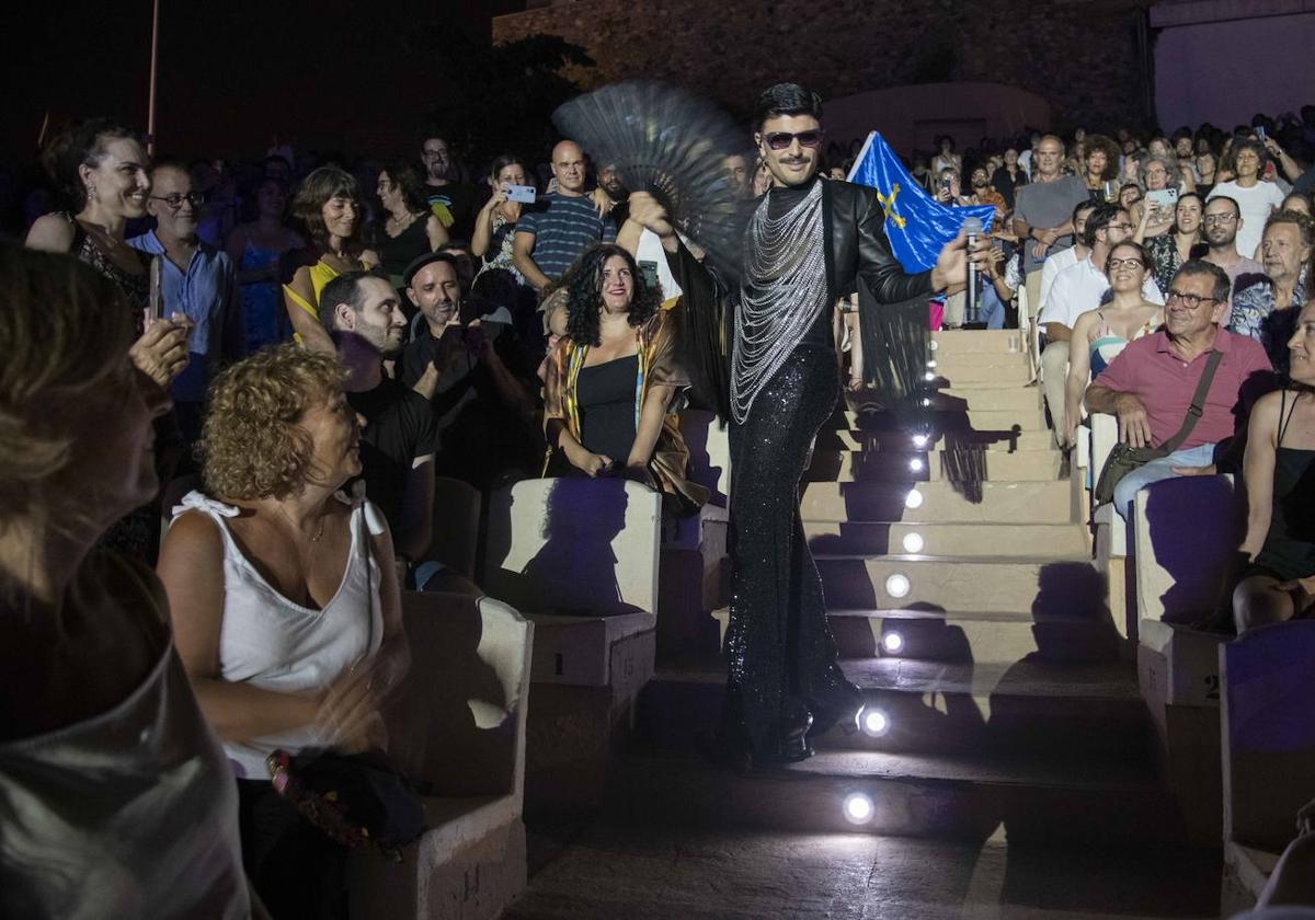 Rodrigo Cuevas durante su actuación en La Mar de Músicas.