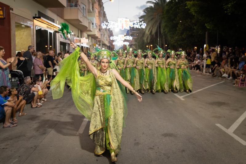El desfile infantil de Moros y Cristianos, en imágenes