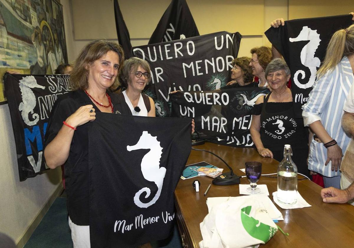 La ministra Teresa Ribera, este jueves, en el acto de Pacto por el Mar Menor.