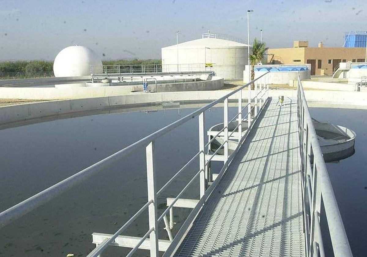 Imagen de archivo de la estación depuradora de aguas residuales urbanas de Alcantarilla.