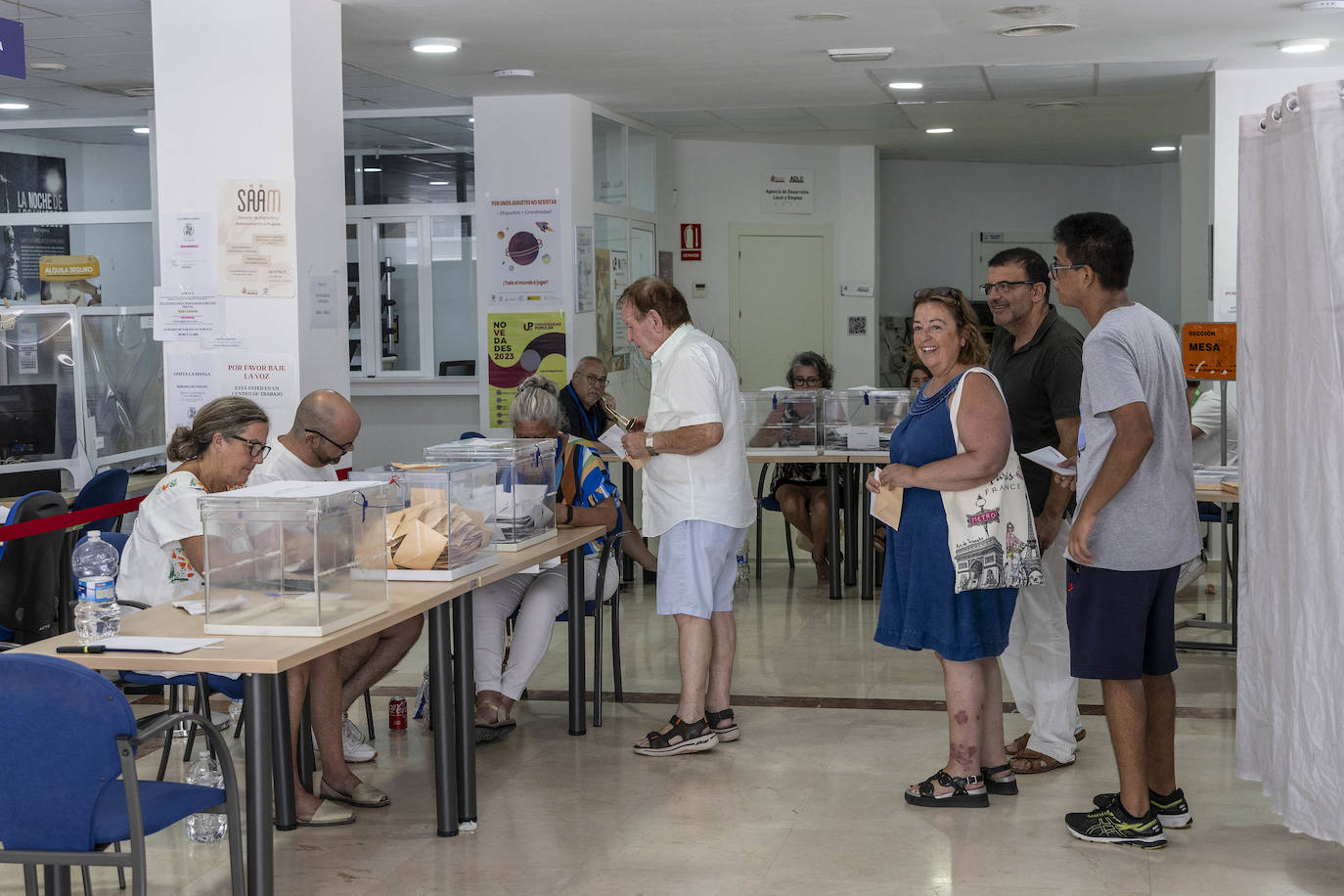 El domingo electoral en la Región de Murcia, en imágenes