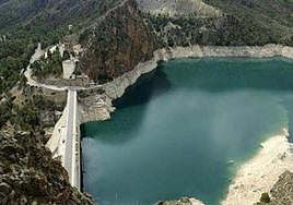 El pantano del Cenajo, en una imagen de archivo.