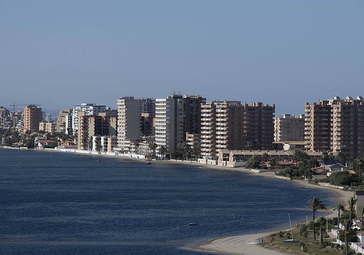 Vista general de urbanizaciones en el entorno del Mar Menor en una imagen de archivo.