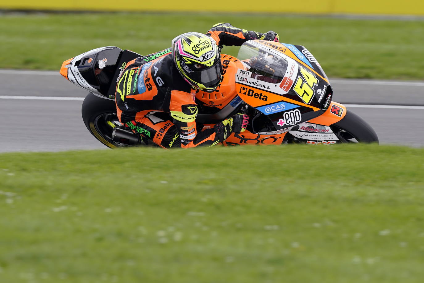 Aldeguer logra su primera victoria en Moto2, en imágenes