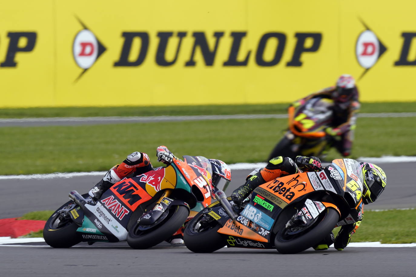 Aldeguer logra su primera victoria en Moto2, en imágenes